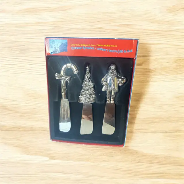 Christmas-themed cheese spreaders63838169907331120