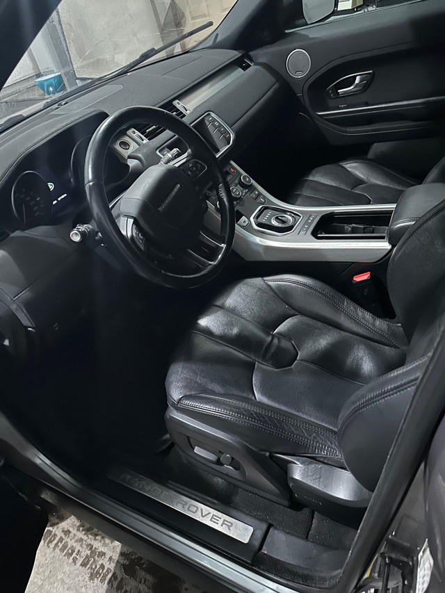 2014 Range Rover Evoque Pure Plus in Cars & Trucks in Medicine Hat - Image 4