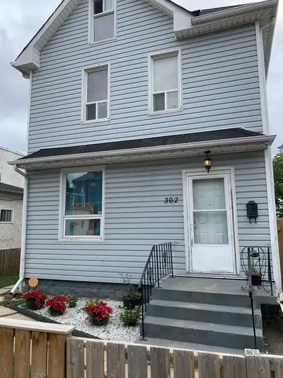 Furnished room in clean, quiet home On quiet Street in north end. Suitable for working people or ful...