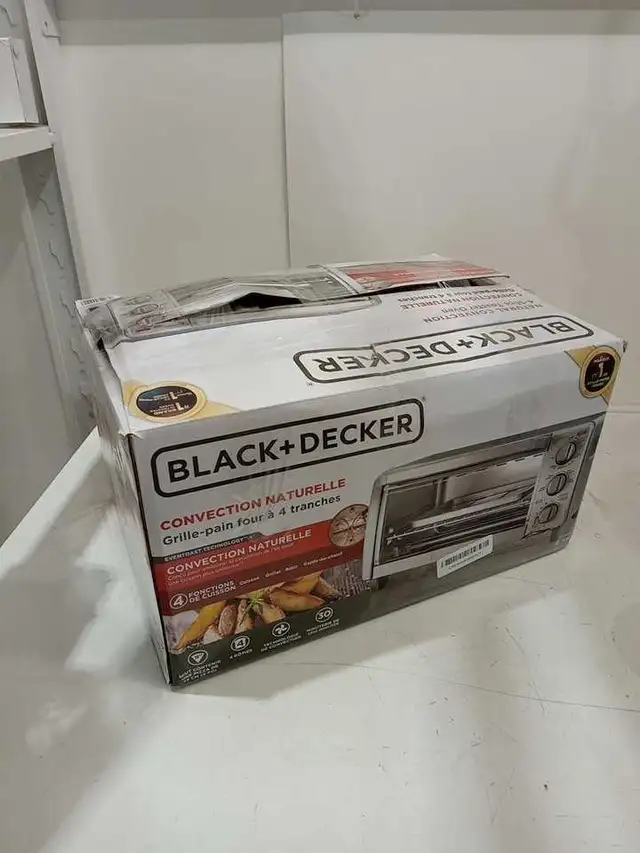 NEW Black & Decker 4-Slice Toaster Oven with Natural Convection  in Toasters & Toaster Ovens in Barrie - Image 3