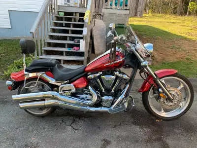 Selling a 2009 Yamaha Raider. It’s a big V-twin cruiser motorcycle with a 1854cc engine. It's in goo...