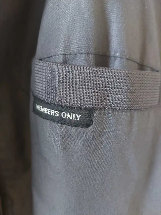 Members Only - 42 (medium) in Men's in City of Toronto - Image 3