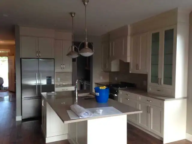 in & out renovations & painting  ltd 63005662918275127