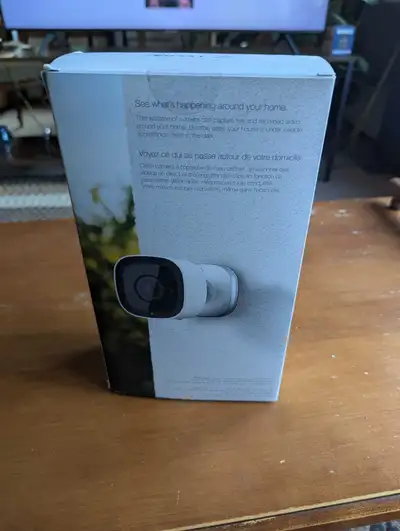 New Telus outdoor security Camera , View more