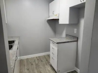 Freshly painted, very clean, 2 bedroom, 1 bathroom apartment located on the second floor in a secure...