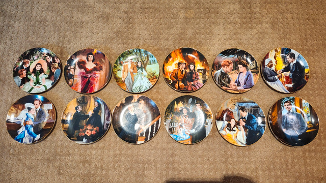 Gone with the wind collector plates in Arts & Collectibles in Napanee - Image 2