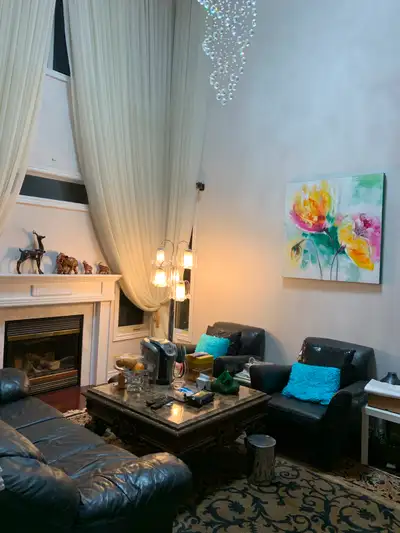 Mississauga/Erin Miles, Big furnished private room (Female)