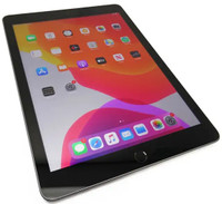 LIKE NEW Apple iPad 9.7" 5th Gen Wi-Fi 32 GB Silver