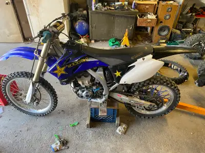 I'm selling a 2008 Yamaha YZ250F 4-stroke dirt bike, known for its robust performance and reliabilit...