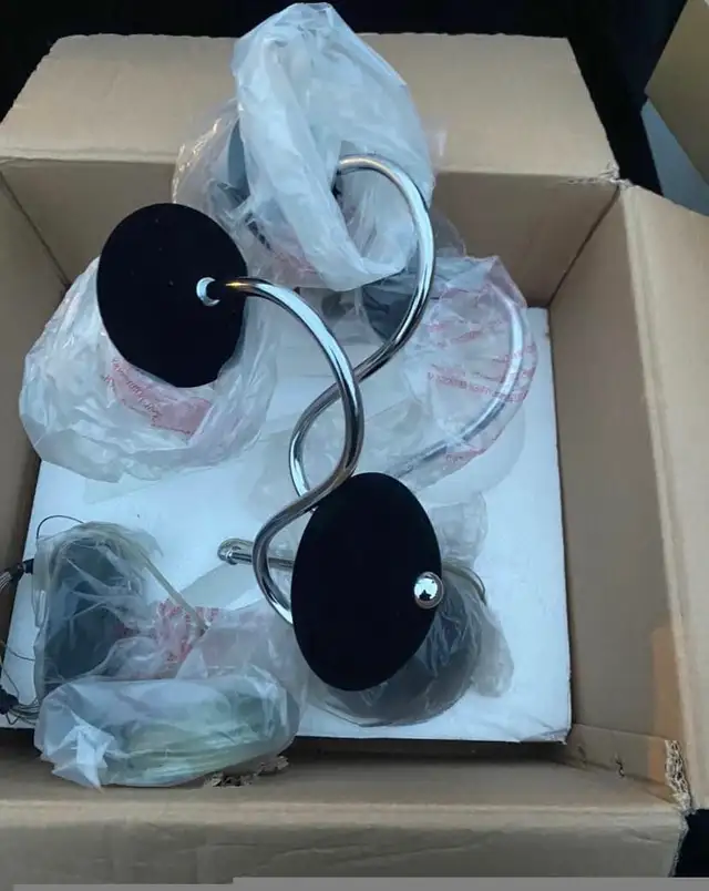 Manhatten Chandelier  in Indoor Lighting & Fans in Cornwall - Image 4