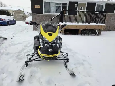 Excellent condition Comes with 25/26 trail pass, mirrors, stackable fuel and storage compartment Pho...