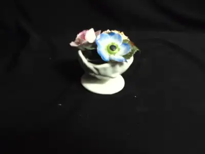 Little Floral Arrangement Glass, View more