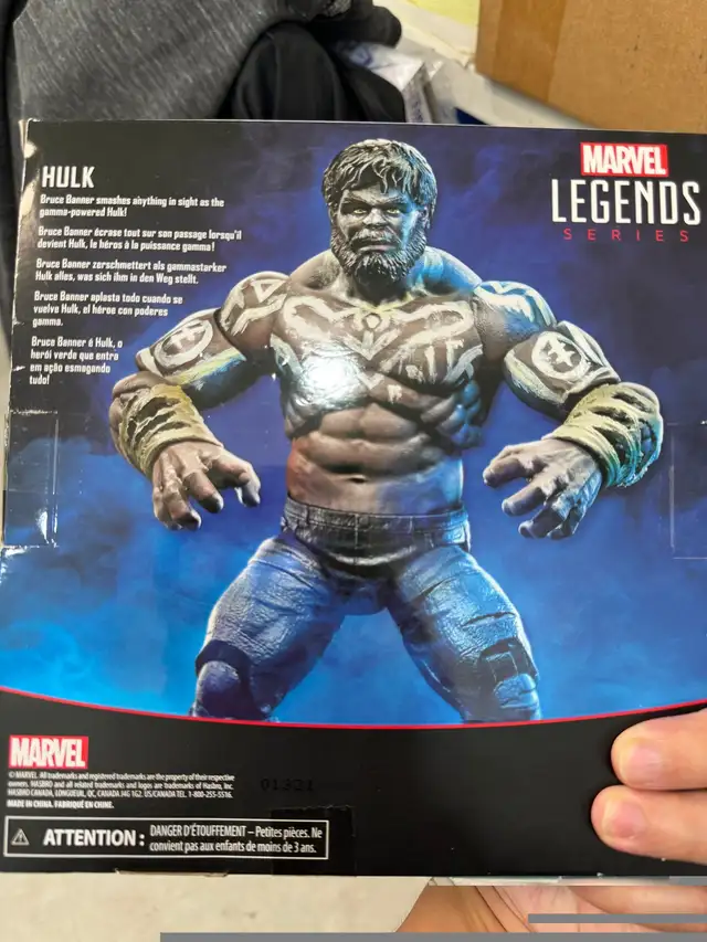 Hasbro Marvel Legends Gamer Verse Avengers Hulk in Toys & Games in Markham / York Region - Image 3