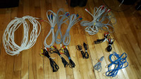 Cables et pieces electroniques diverses