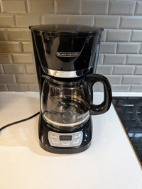 Coffee Maker 12-CUP-BLACK+DECKER Programmable