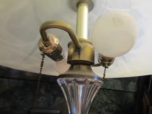 Table Lamp with Frosted Glass Shade in Indoor Lighting & Fans in City of Toronto - Image 7