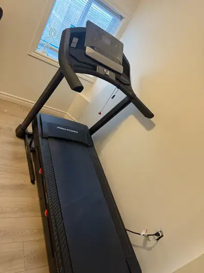 Barely used treadmill. The screen plastic wrap is still on.