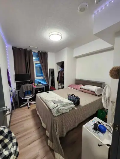 1 Bedroom for Rent – Shared with Couple We have 1 private bedroom available in a clean and well-main...