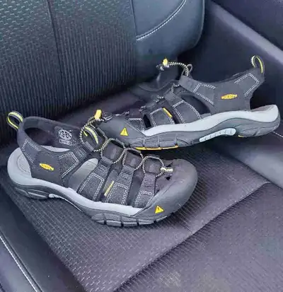 Brand New Mens KEEN Sandals Hiking Shoes Water Shoes ens Size 9 , View more