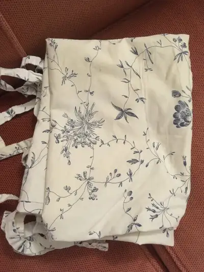 2x Asian themed pillow cases with tie closures, View more