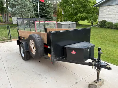 2020 5x10 Miska commercial grade utility trailer. Has upgraded 5000lb axle with brakes, 26” high sid...