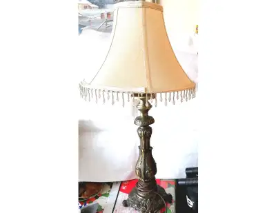 VINTAGE STYLE METAL BRONZE TABLE LAMP 28" TALL, View more