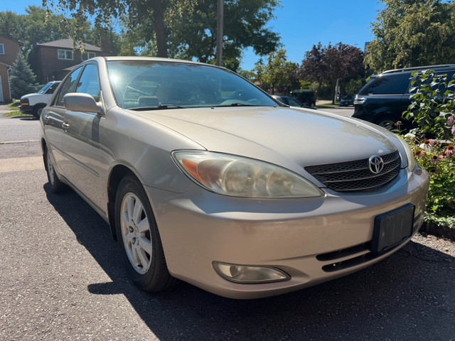 2004 Toyota Camry XLE sold as-is in Cars & Trucks in Markham / York Region