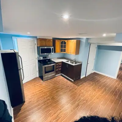 1-Bedroom Apartment in Prime Location – 1min Walk to Everything