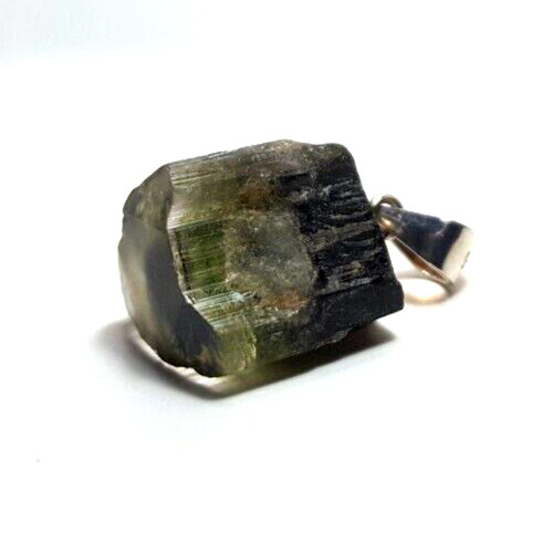 Little Tourmaline Crystal Pendant in Jewellery & Watches in Sudbury - Image 4