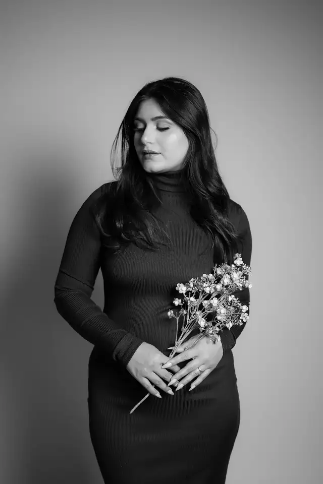Studio Photography / Portraits / Professional Headshots in Photography & Video in Mississauga / Peel Region - Image 6