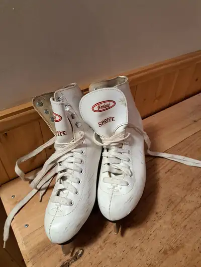 Figure skates, View more