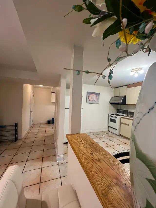 Yonge /Steeles 1 bedroom /3 bedrooms, for rent in Room Rentals & Roommates in Markham / York Region - Image 12