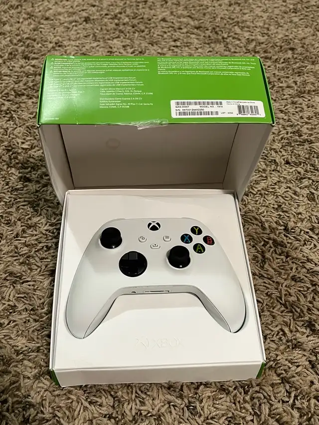 Xbox one controller 65723758517762120