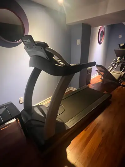 TRUE Treadmill fitness performance 800, View more