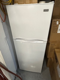 Réfrigérateur Haier 24 pouces blanc