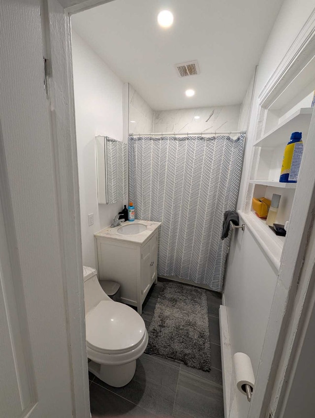 Looking for a roommate — photo 2