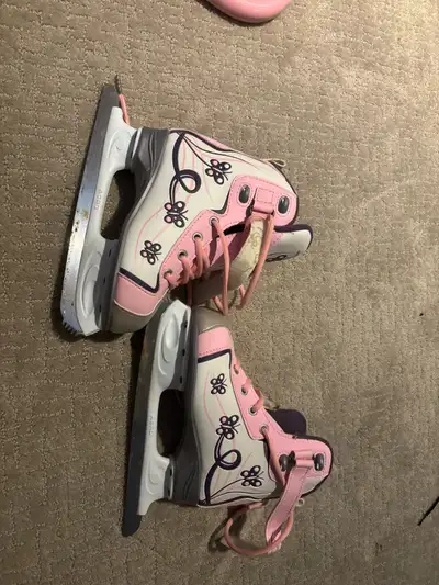 Girls skates siz 13J, View more
