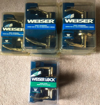 Weiser Lock Galiano Non-Handed Levers Bright Brass 