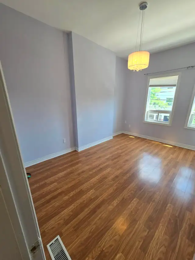 Spacious 1-Bedroom + Office/Flex Space in the Heart of Ossington in Long Term Rentals in City of Toronto - Image 9