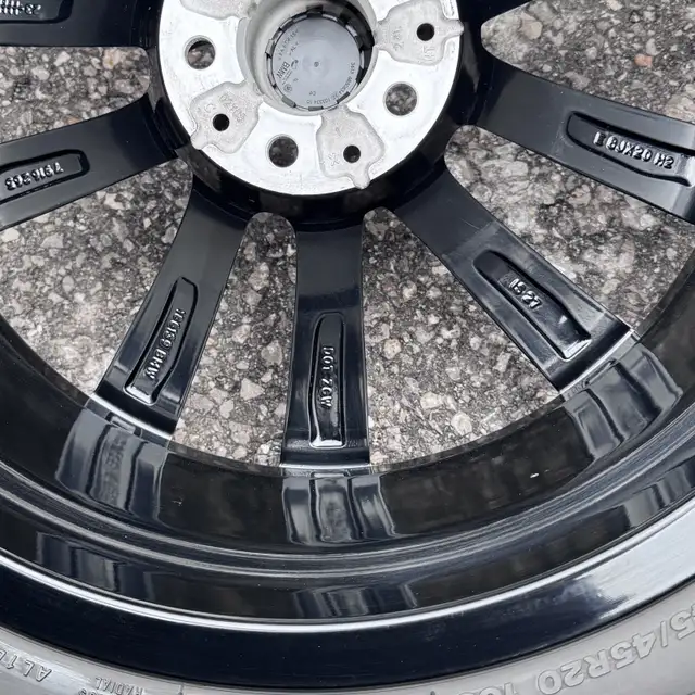 BMW X3 m40i 20 Inch *OEM* Wheels & Sensors & RFT Tires in Tires & Rims in City of Toronto - Image 10