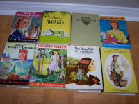 8 VINTAGE HARDCOVERS - L.M MONTGOMERY - ANNE GREEN GABLES SERIES