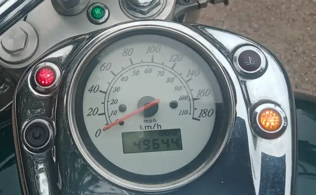 1999 Honda Shadow A.C.E 750 in Street, Cruisers & Choppers in Renfrew - Image 13
