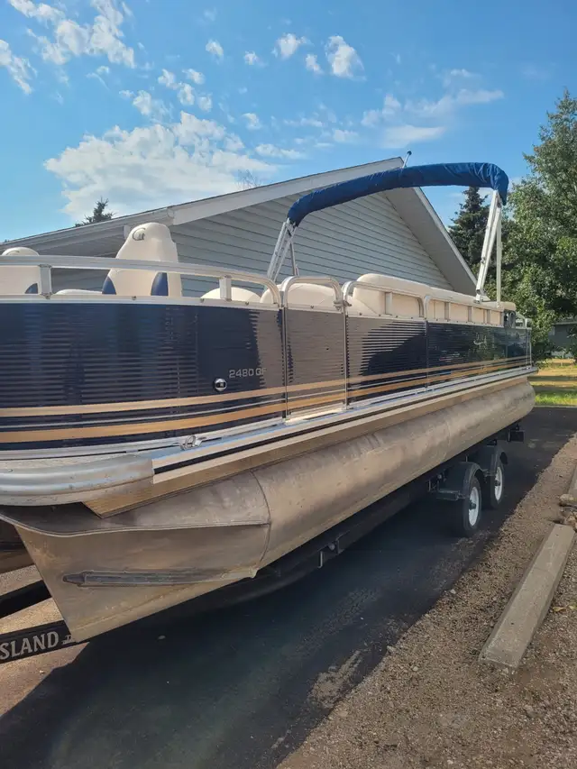 2020 GRAND ISLAND 24' TRITOON in Powerboats & Motorboats in Saskatoon - Image 8