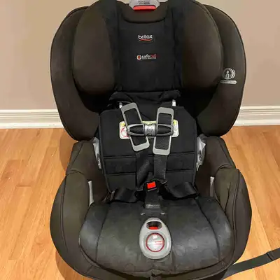 Britax Boulevard Click Tight Car Seat with rebound bar, View more