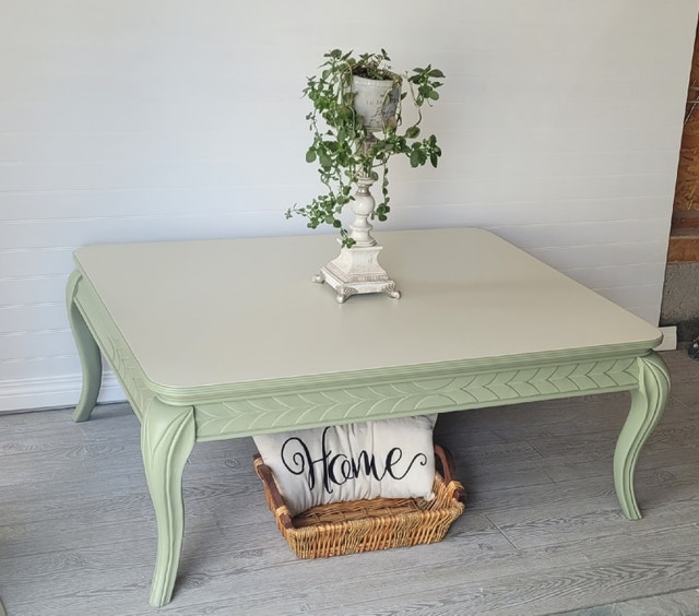 Large Coffee table and end table Coffee Tables Calgary Kijiji