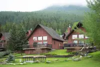 Banff Gate Mountain Resort -  Canmore - JUNE