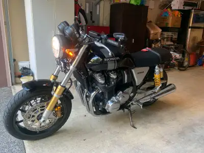 Up for sale No rush Have this immaculate condition 2018 Honda cb1100rs super rare model 30 sold Nort...