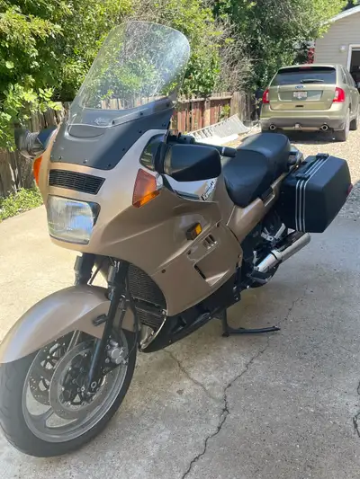 2005 Kawasaki Concours ZG1000 Mileage 19,690 Nice running bike, with lots of power. If you are inter...