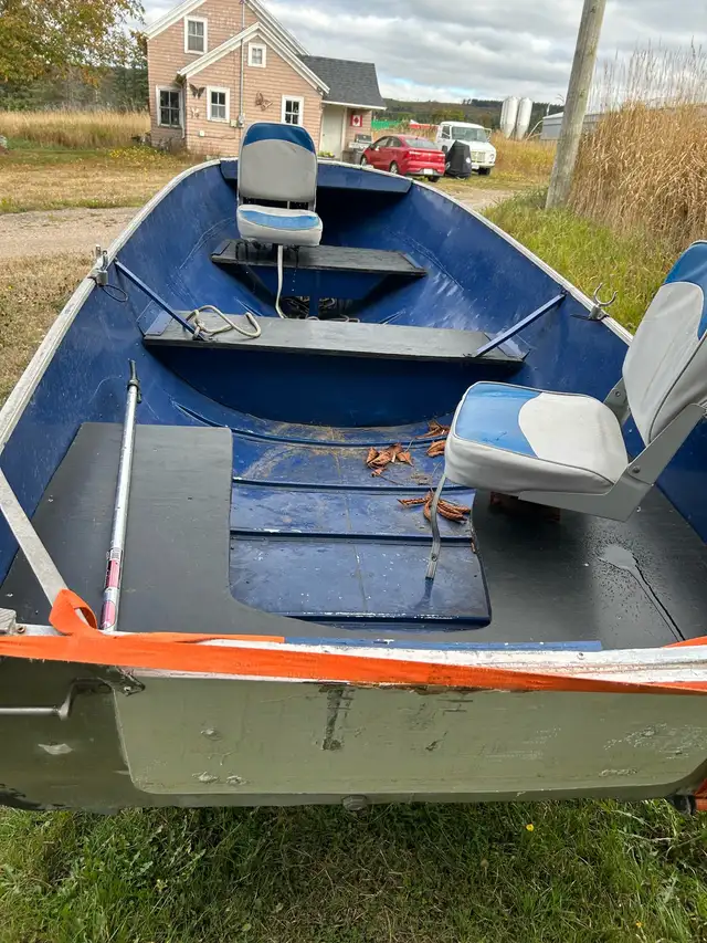 Aluminum 14 foot boat  in Powerboats & Motorboats in Annapolis Valley - Image 2