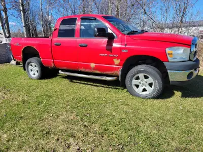 2007 Dodge Ram 5.7l Hemi 4x4 Trx extended cab. Body rough, engine good, tranny good, rear end good,...